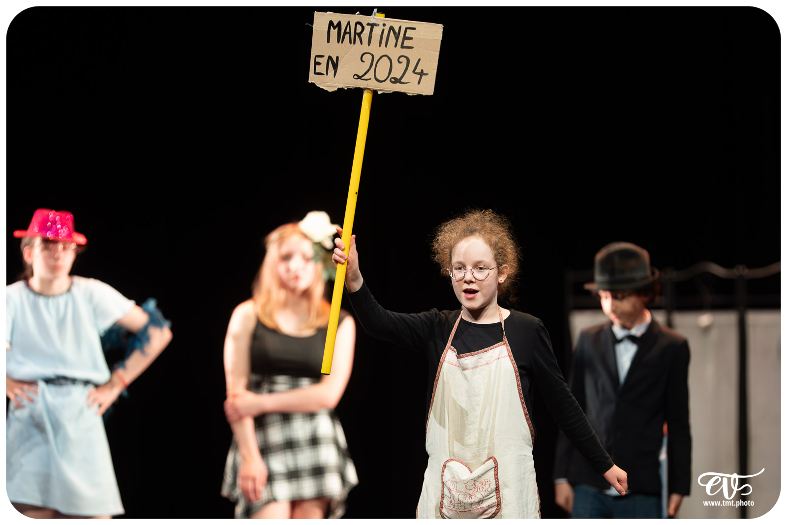 LES FEMMES SAVANTES (ATELIER THÉÂTRE DU COLLÈGE FOCH)